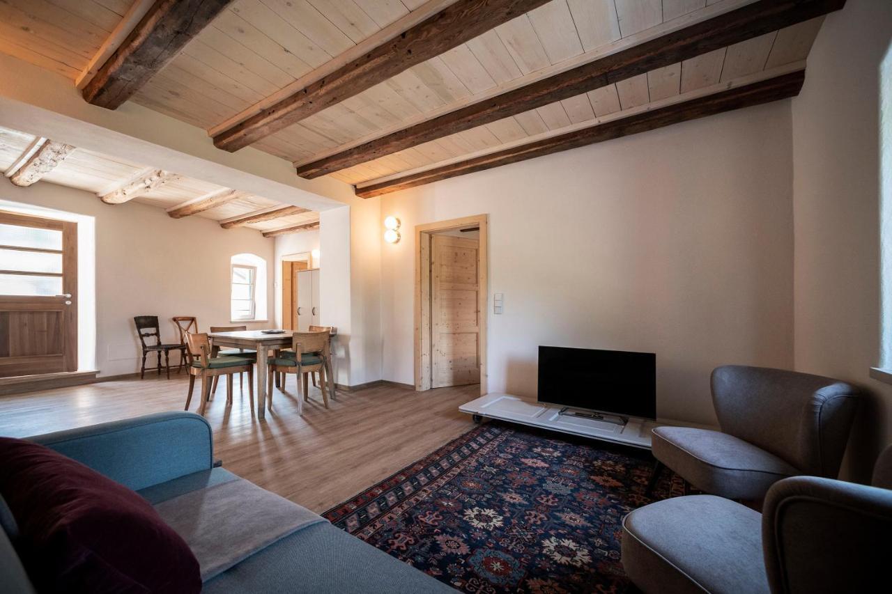 Weingut Kornell - Schafferhaus Cosmas Und Zeder Apartamento Terlano Exterior foto